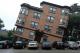 132685_slantingbuilding.JPG