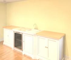 Wet bar
