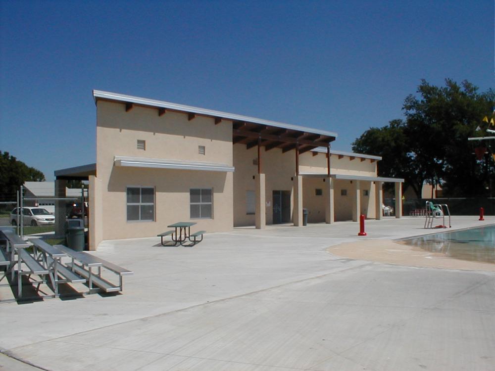 TEXS POOL HOUSE