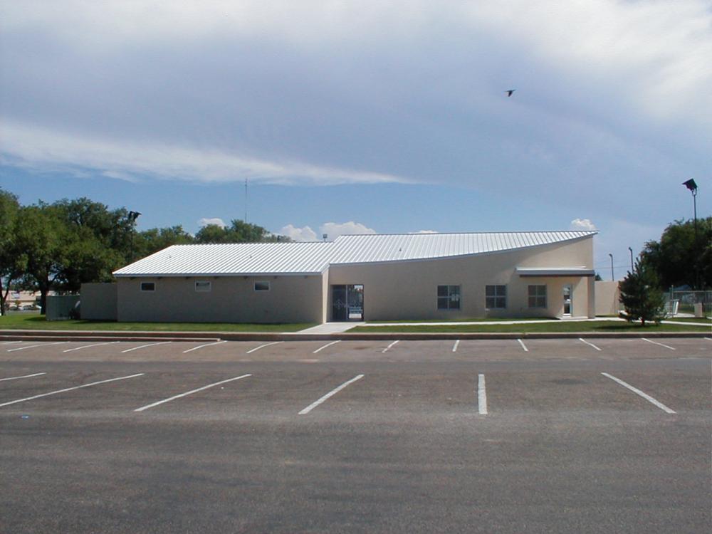 TEXS POOL HOUSE